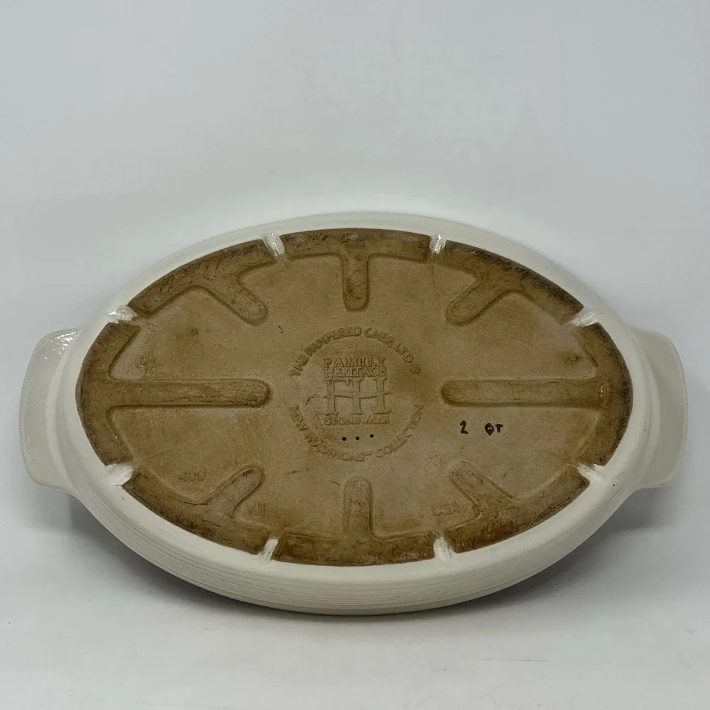 Pampered Chef Family Heritage Stoneware Dish Oval Au Gratin Ivory Made‎ in USA